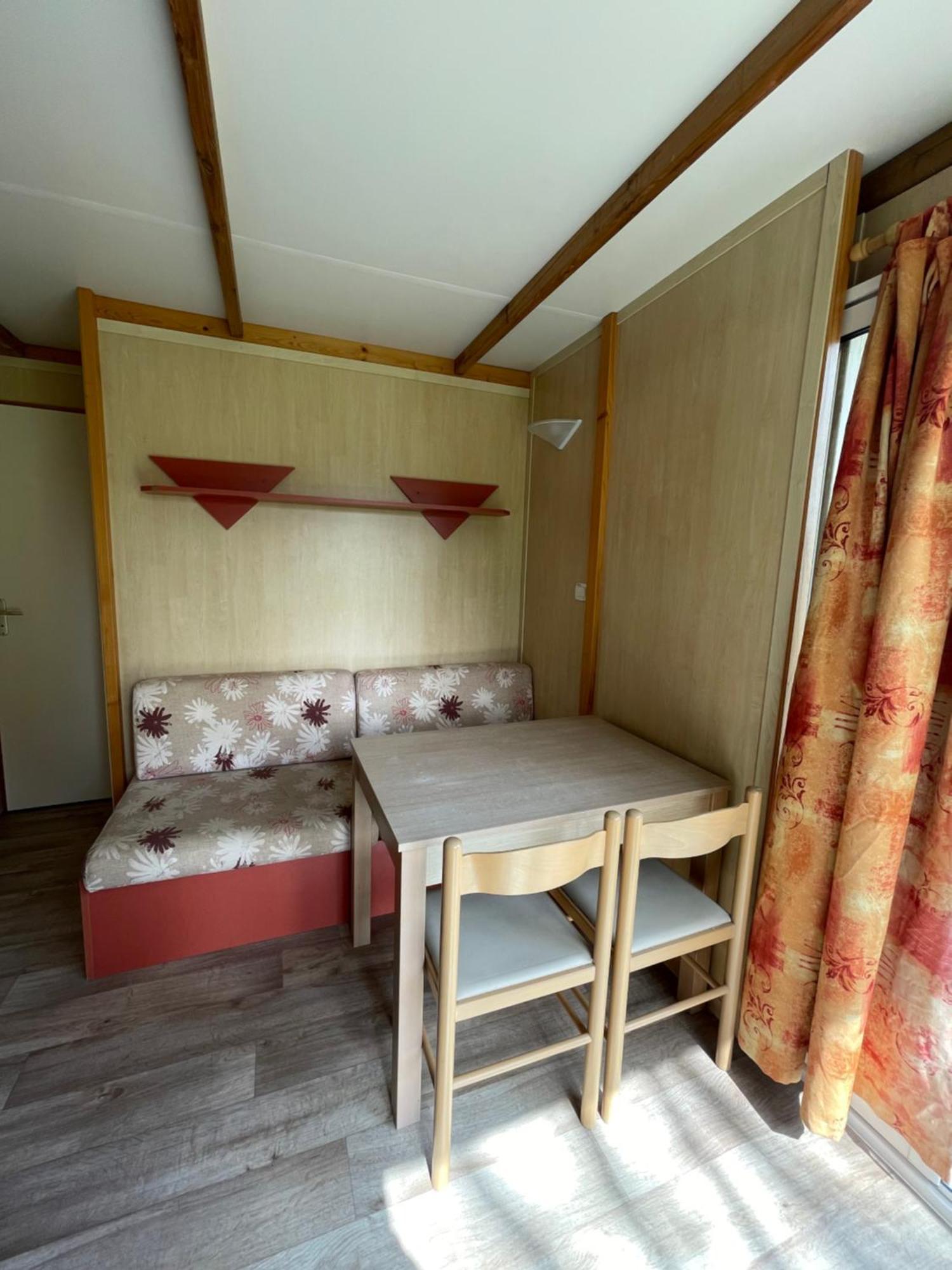Les Gatinelles Campsite 2*